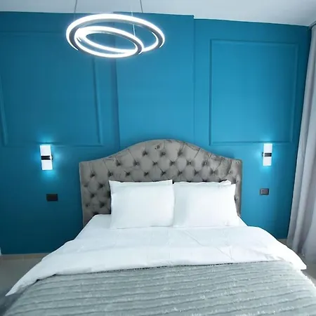 The House Of Flowers Apartment Shkoder
